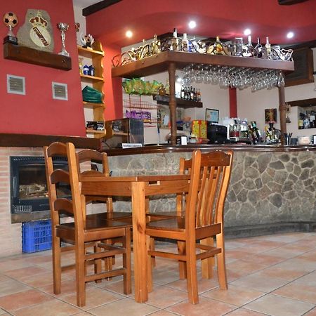 Hotel Rural Val Dos Pigarros Lubian Екстер'єр фото