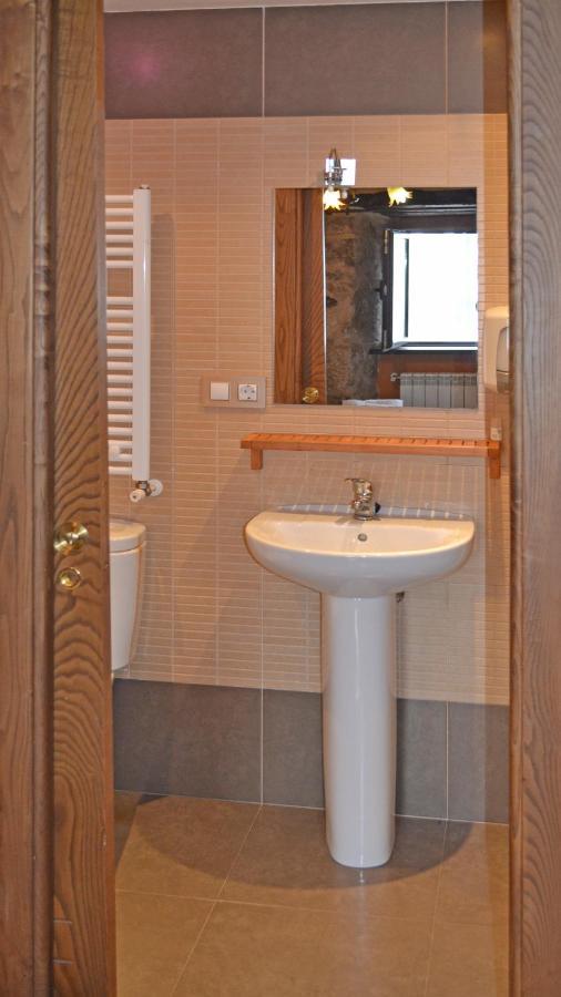Hotel Rural Val Dos Pigarros Lubian Екстер'єр фото